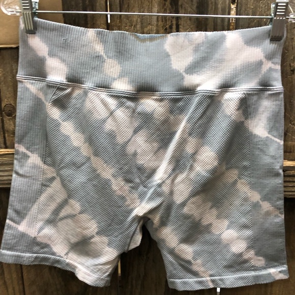 PINK Active Bike Shorts - Picture 5 of 7